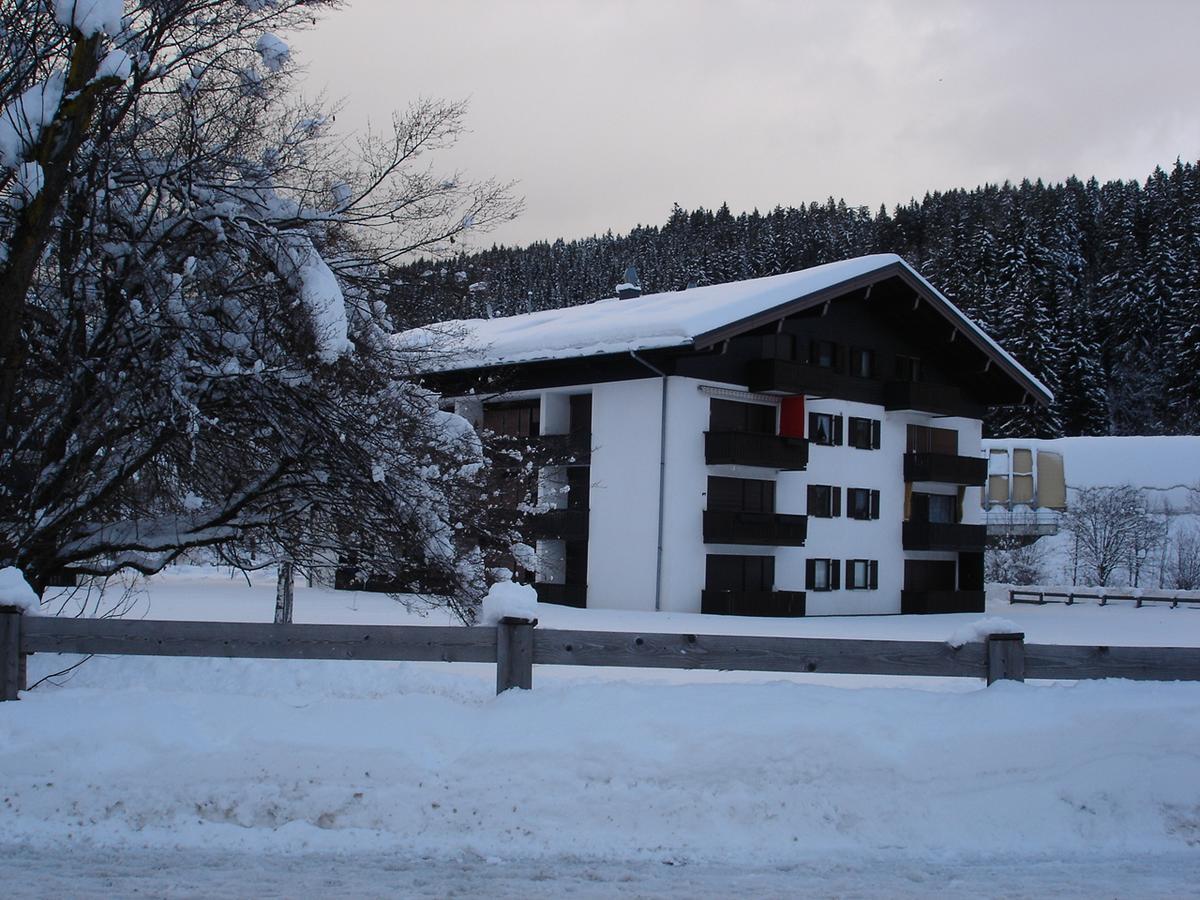 Welcome-Bienvenue-Добро Пожаловать Flachau Exteriör bild