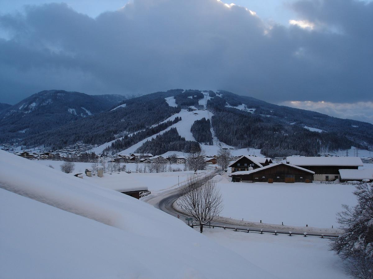 Welcome-Bienvenue-Добро Пожаловать Flachau Exteriör bild
